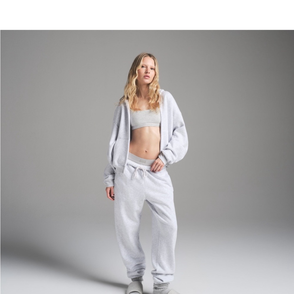 SKIMS Heather Grey Joggers